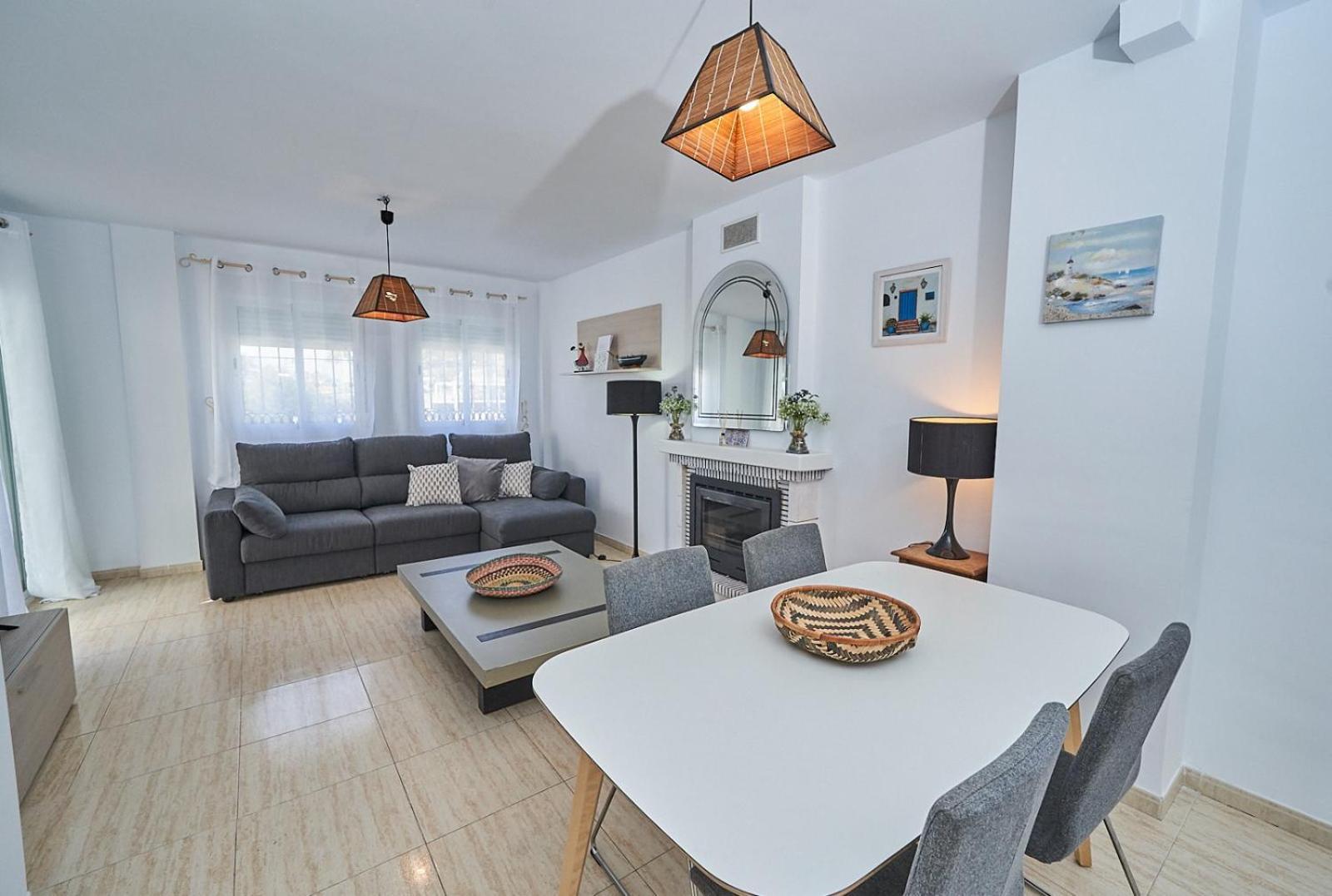 Villa Pura - Private Jacuzzi & Heated Pool Nerja Ngoại thất bức ảnh