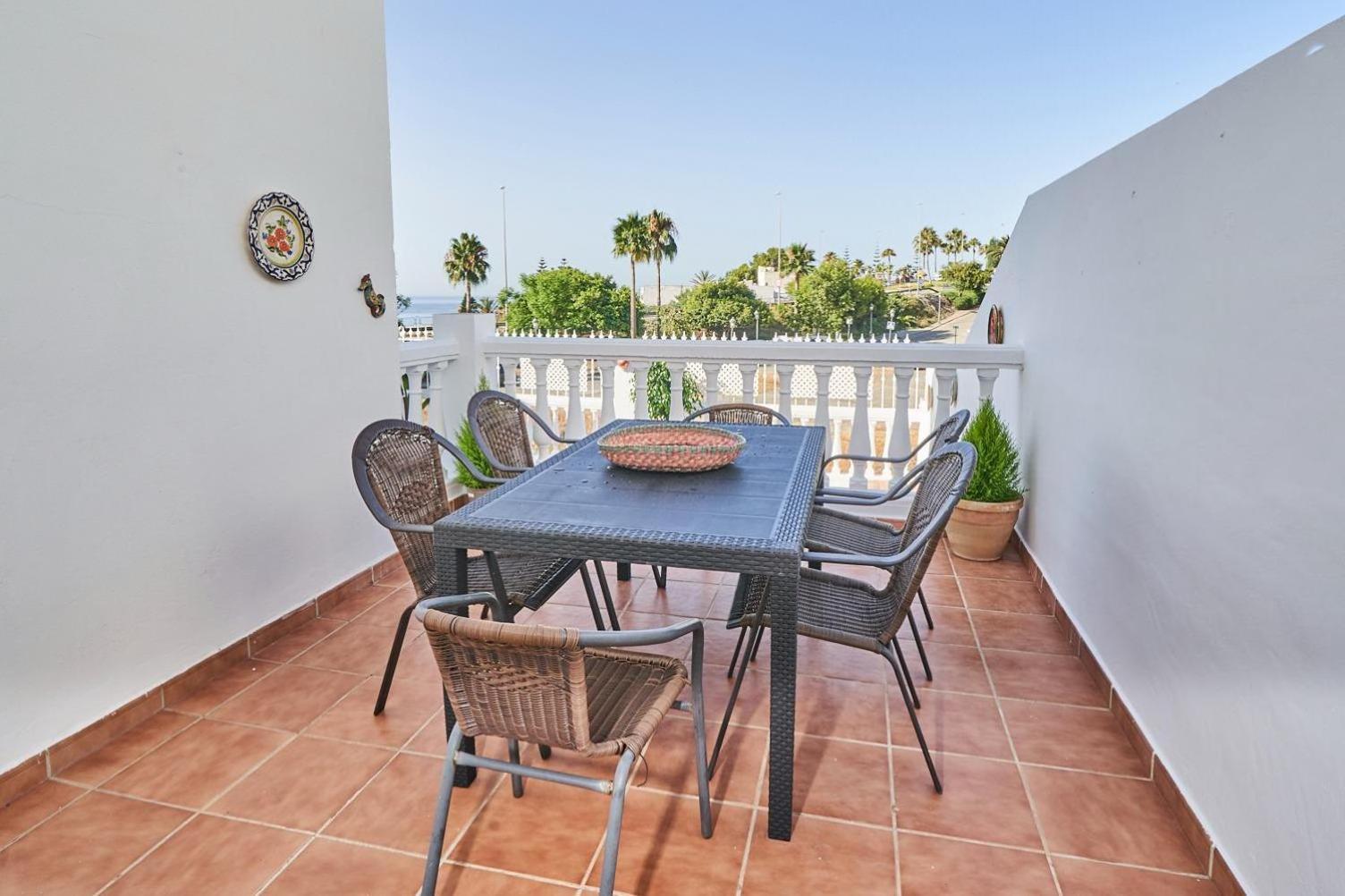 Villa Pura - Private Jacuzzi & Heated Pool Nerja Ngoại thất bức ảnh