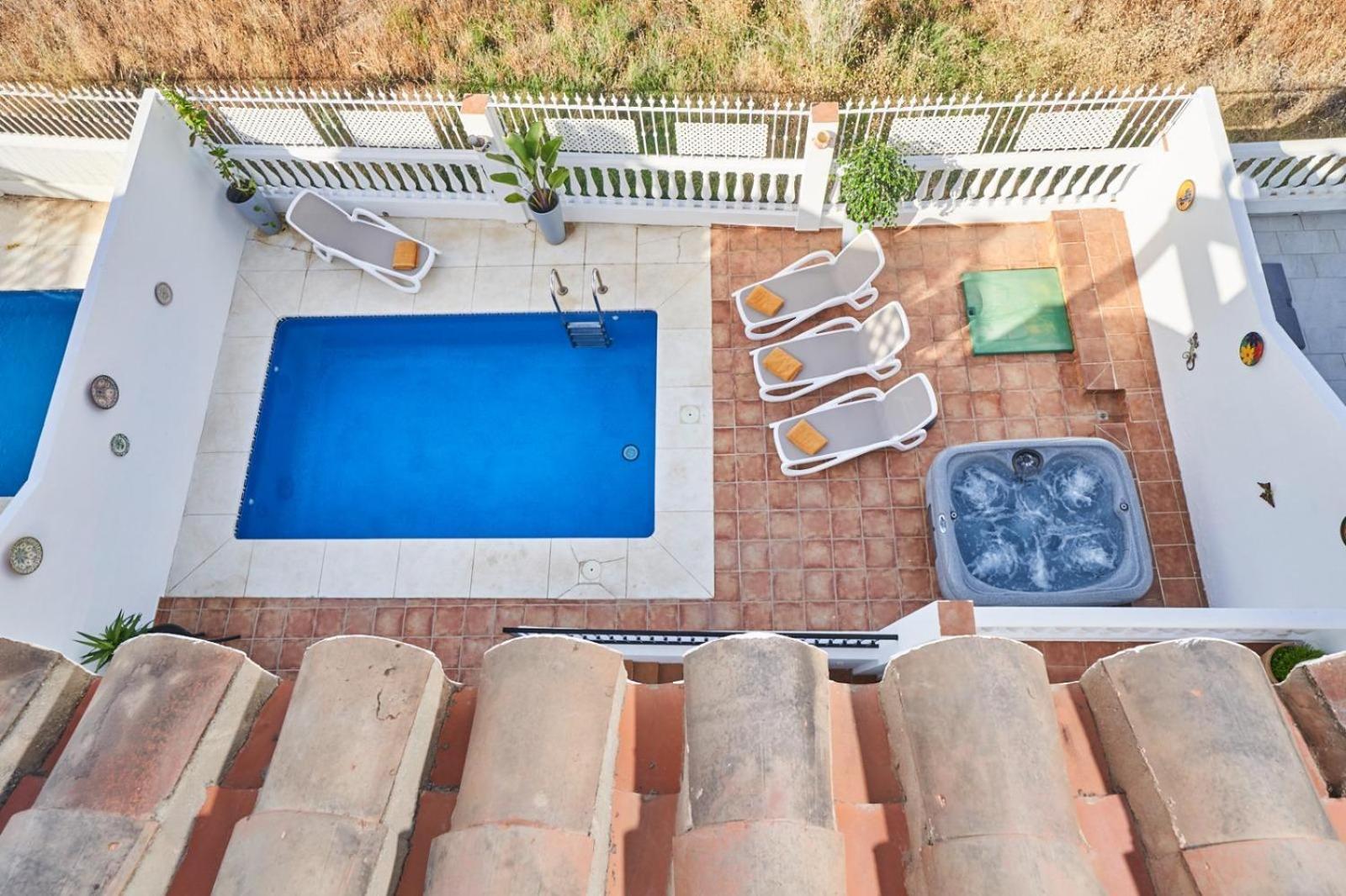 Villa Pura - Private Jacuzzi & Heated Pool Nerja Ngoại thất bức ảnh