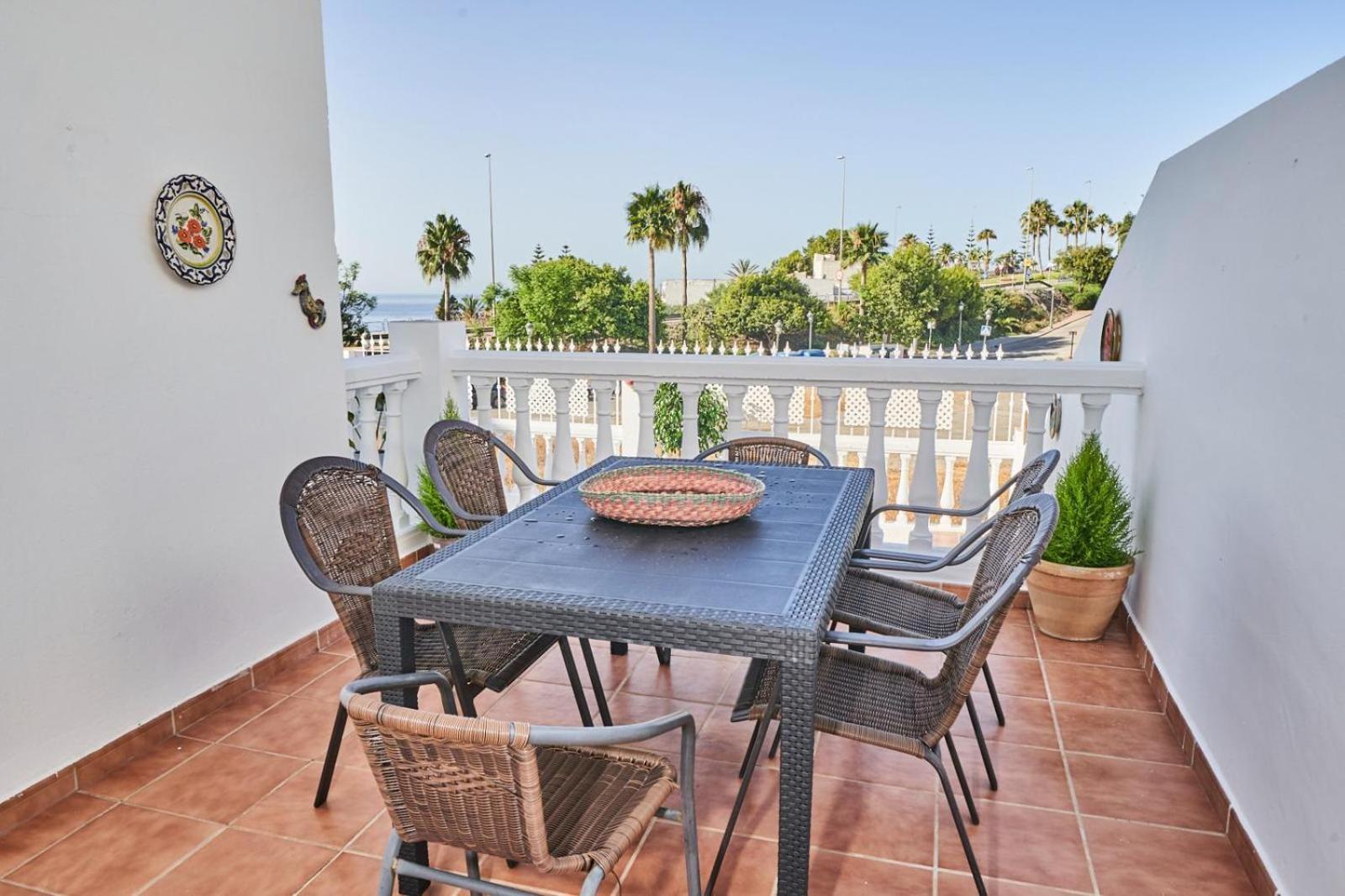 Villa Pura - Private Jacuzzi & Heated Pool Nerja Ngoại thất bức ảnh