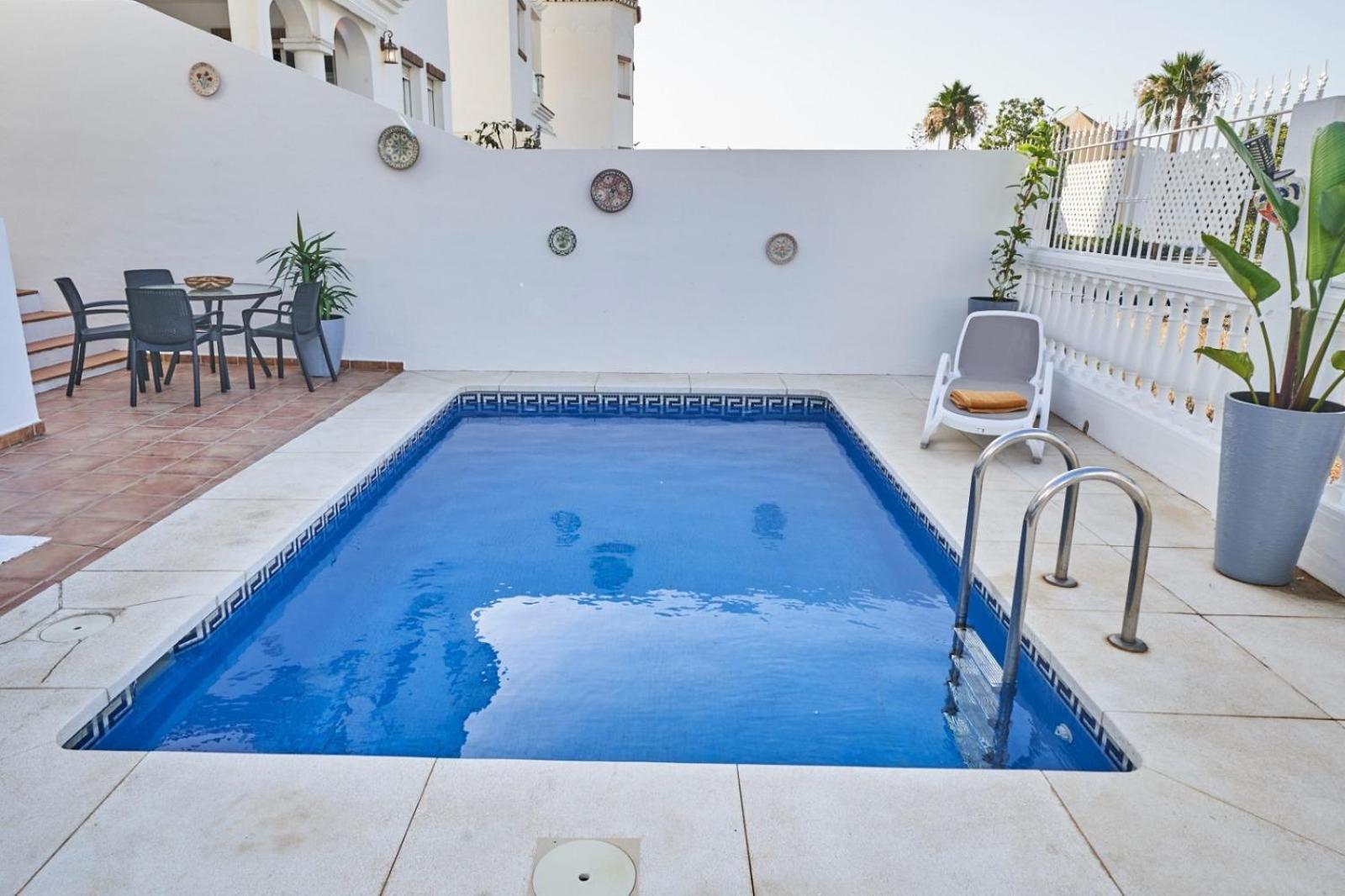 Villa Pura - Private Jacuzzi & Heated Pool Nerja Ngoại thất bức ảnh